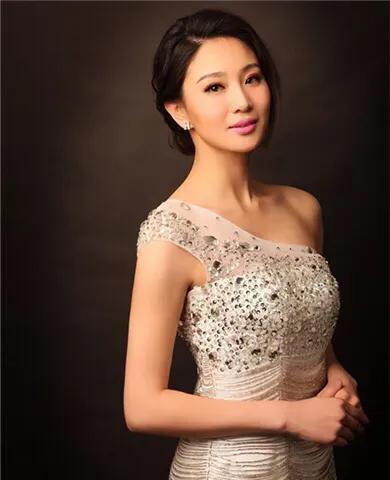 辽宁地区主持人风采展示