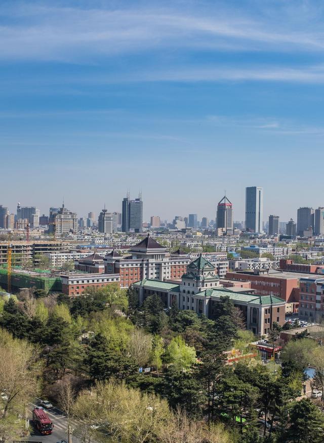 长春盛会,嘉宾云集,观众热情如火